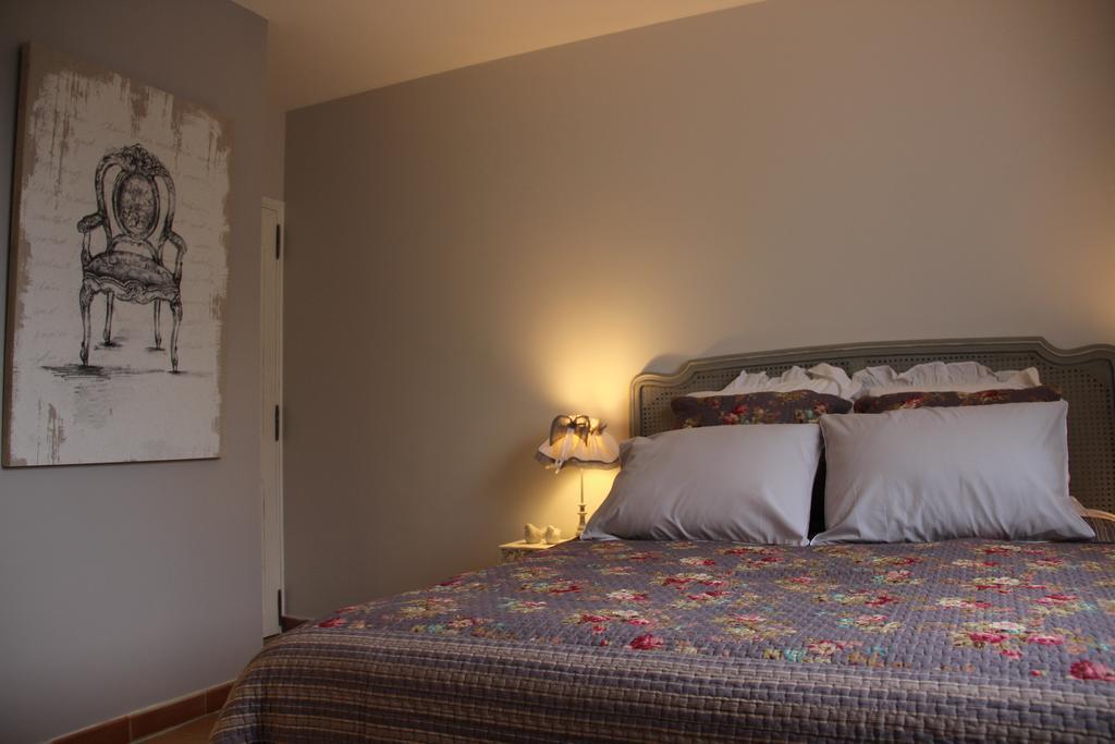 Bed and Breakfast La Bastide Du Bouchou Six-Fours-les-Plages Esterno foto