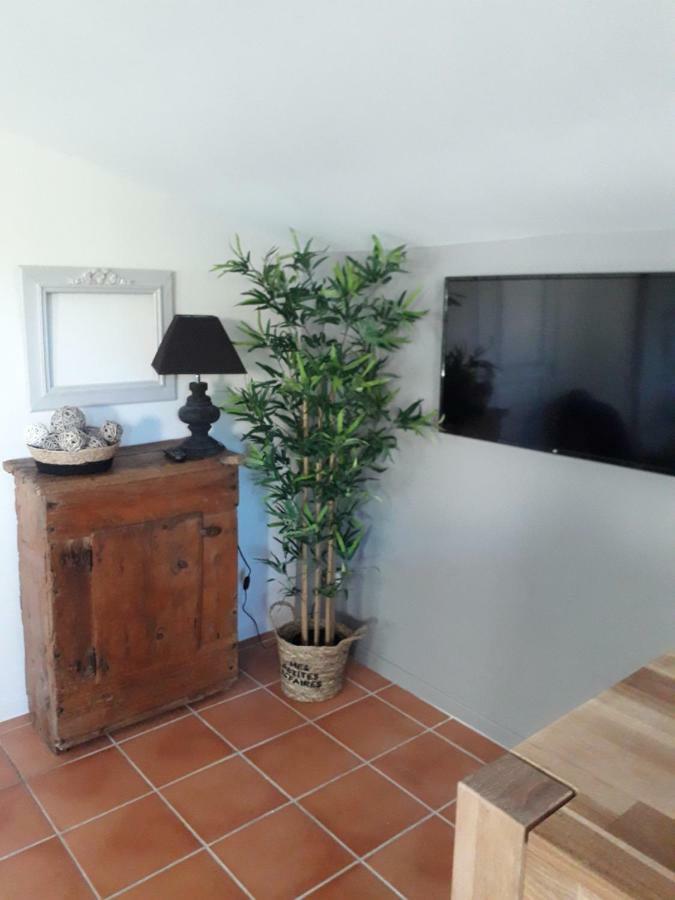 Bed and Breakfast La Bastide Du Bouchou Six-Fours-les-Plages Esterno foto